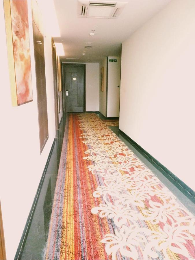 Maryland Group Hotel Zirakpur Екстериор снимка