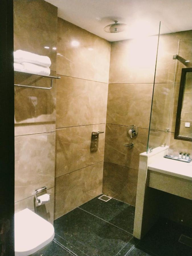 Maryland Group Hotel Zirakpur Екстериор снимка